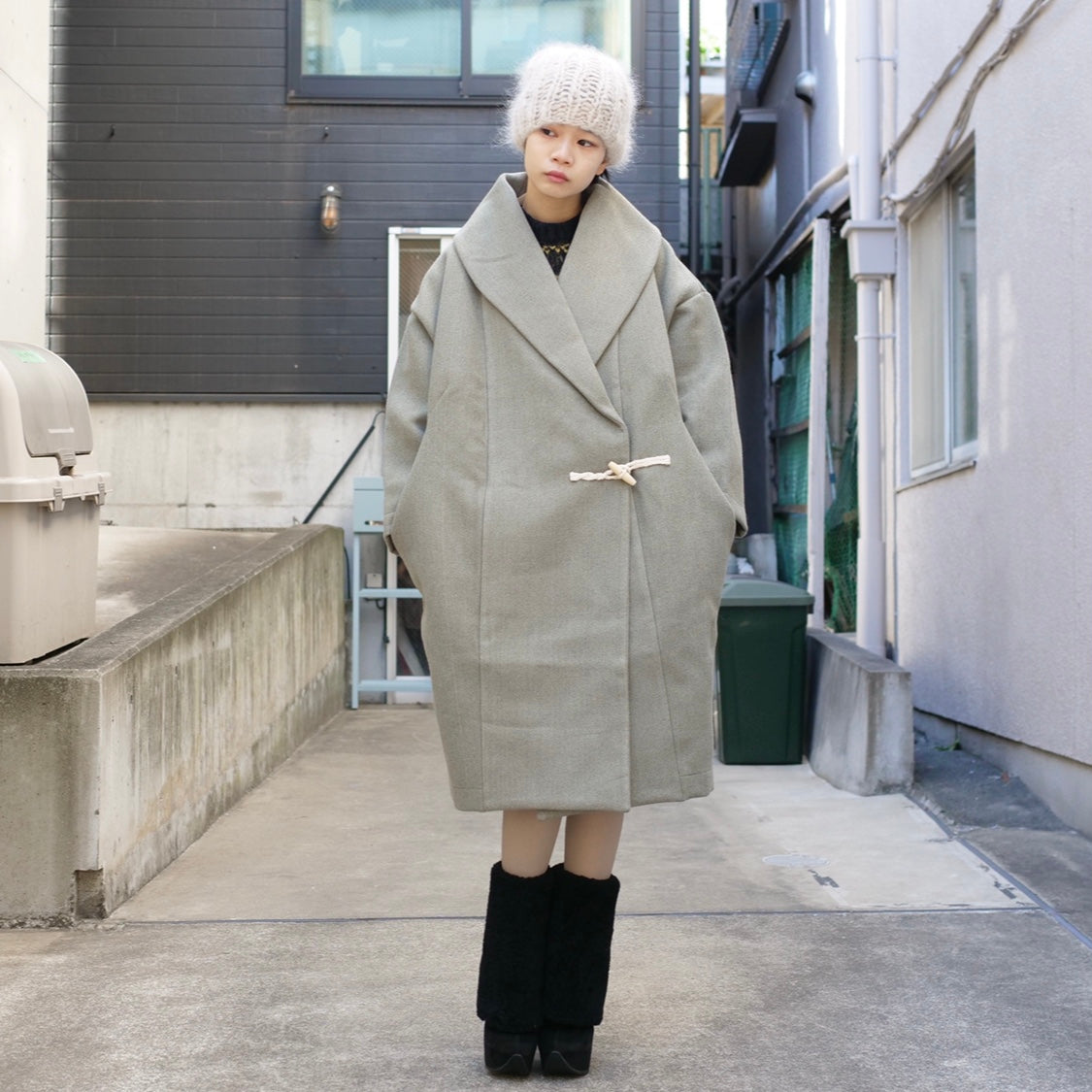 SALE]MADROMY バルーンコート – dim at noon