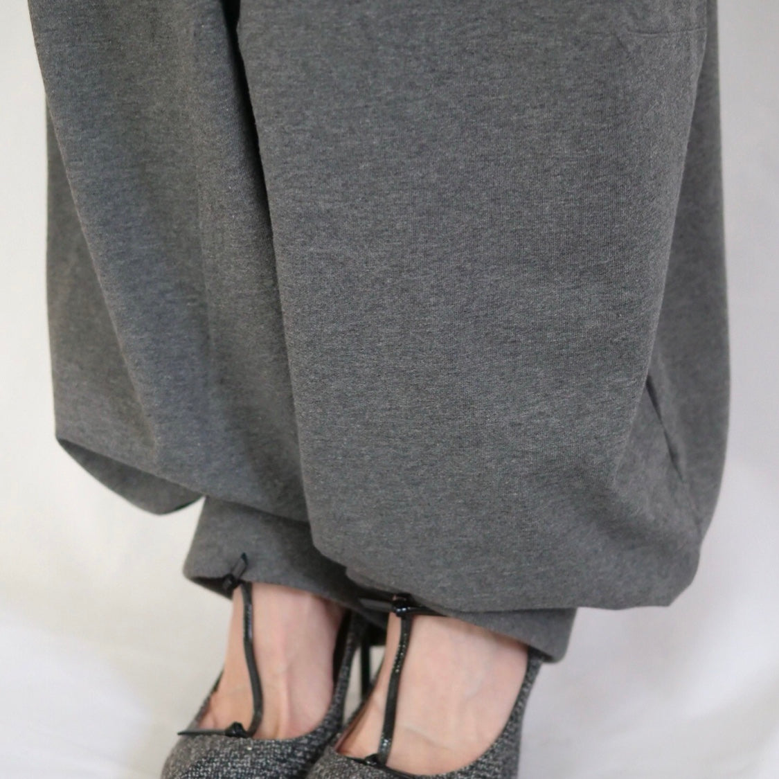SALE】SIMONE ROCHA ビジュー付きチュールレイヤースウェットパンツ 