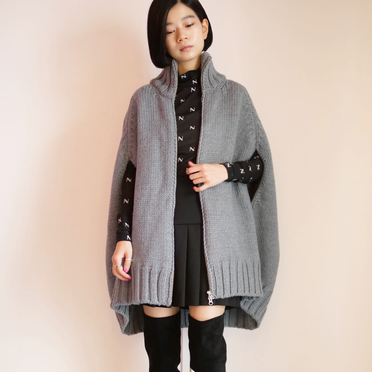 MM6 Maison Margiela ニット ケープ(GREY) – dim at noon