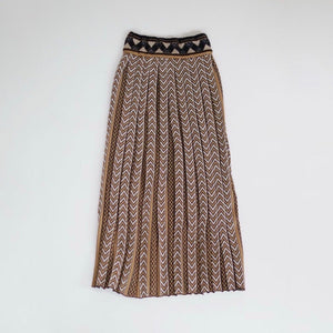 MAME KUROGOUCHI PLEATED KNITTED SKIRT – BEIGE