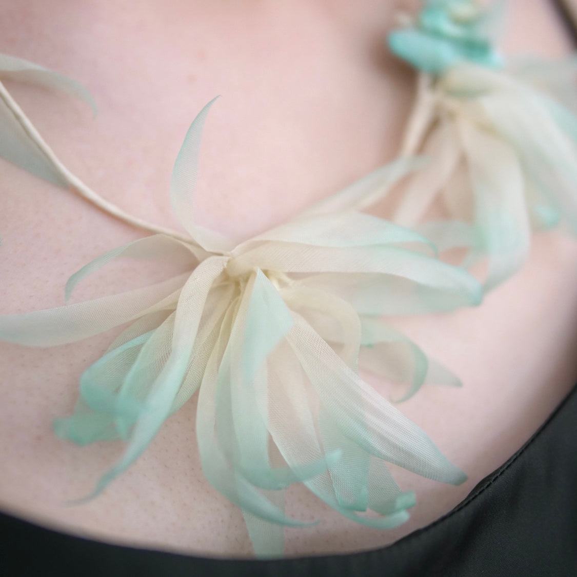 [OLD&VINTAGE] NECKLACE
