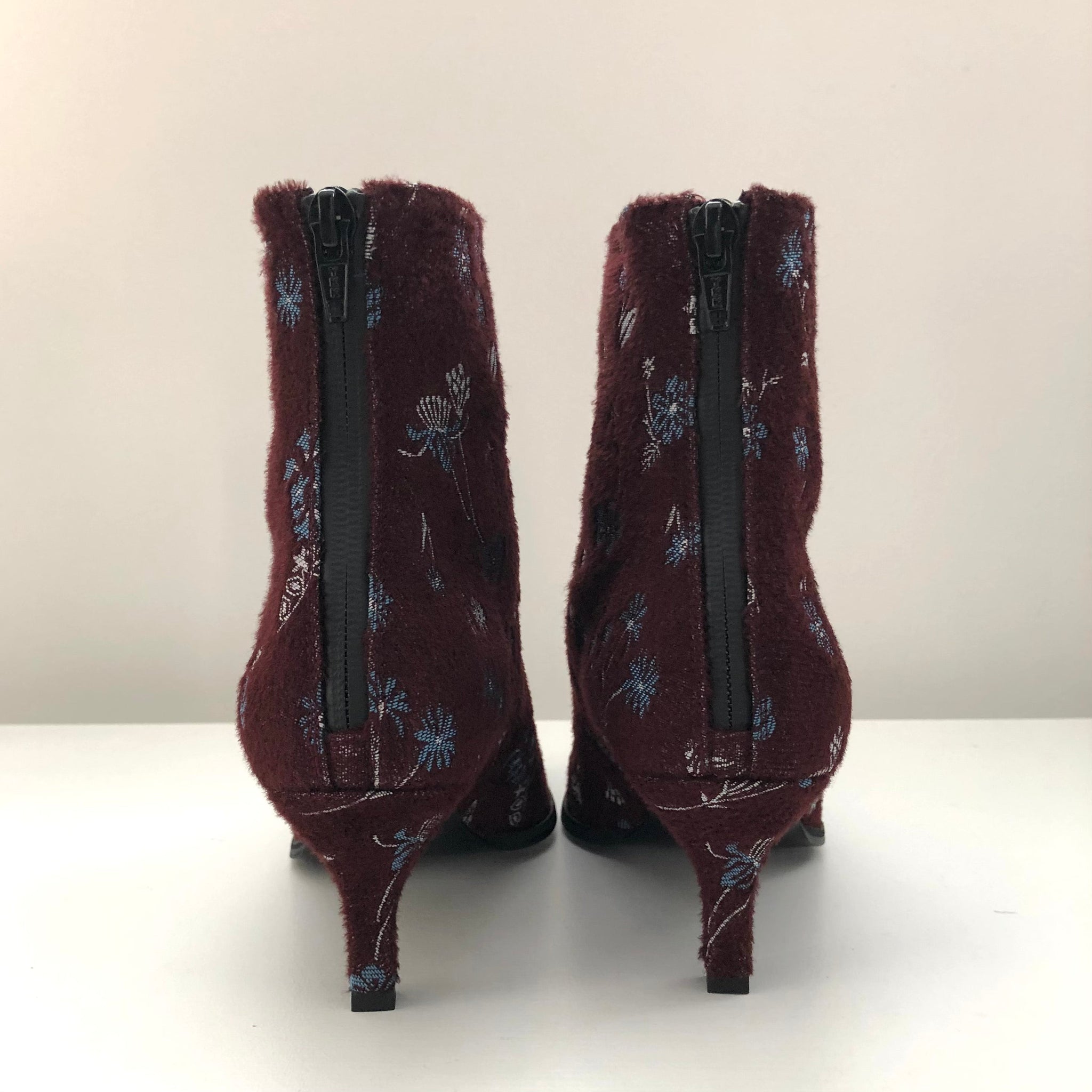 Mame Kurogouchi Floral Jacquard Boots / BORDEAUX