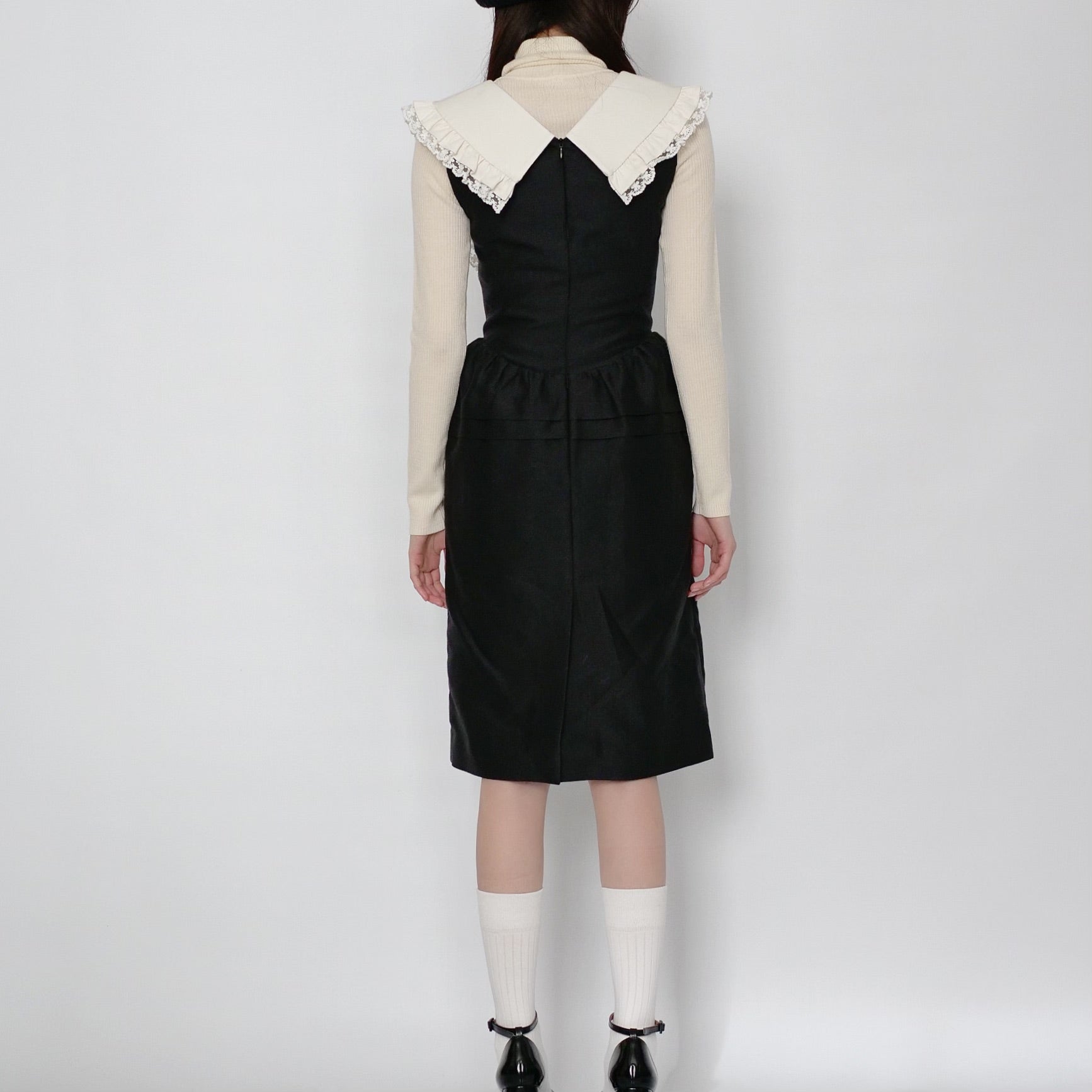 [SALE]SHUSHU/TONG  LACE TRIMMED COLLOR SLEEVELESS DRESS