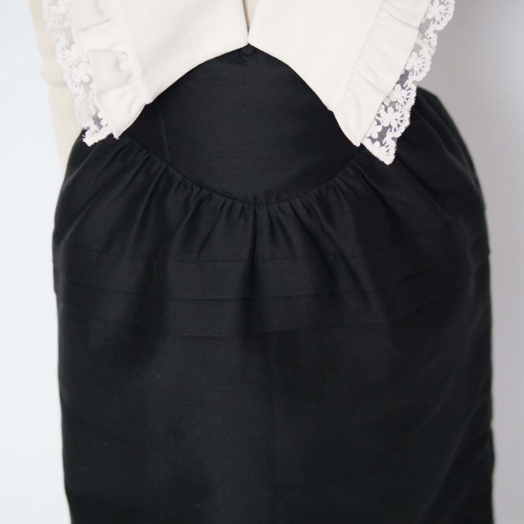 [SALE]SHUSHU/TONG  LACE TRIMMED COLLOR SLEEVELESS DRESS