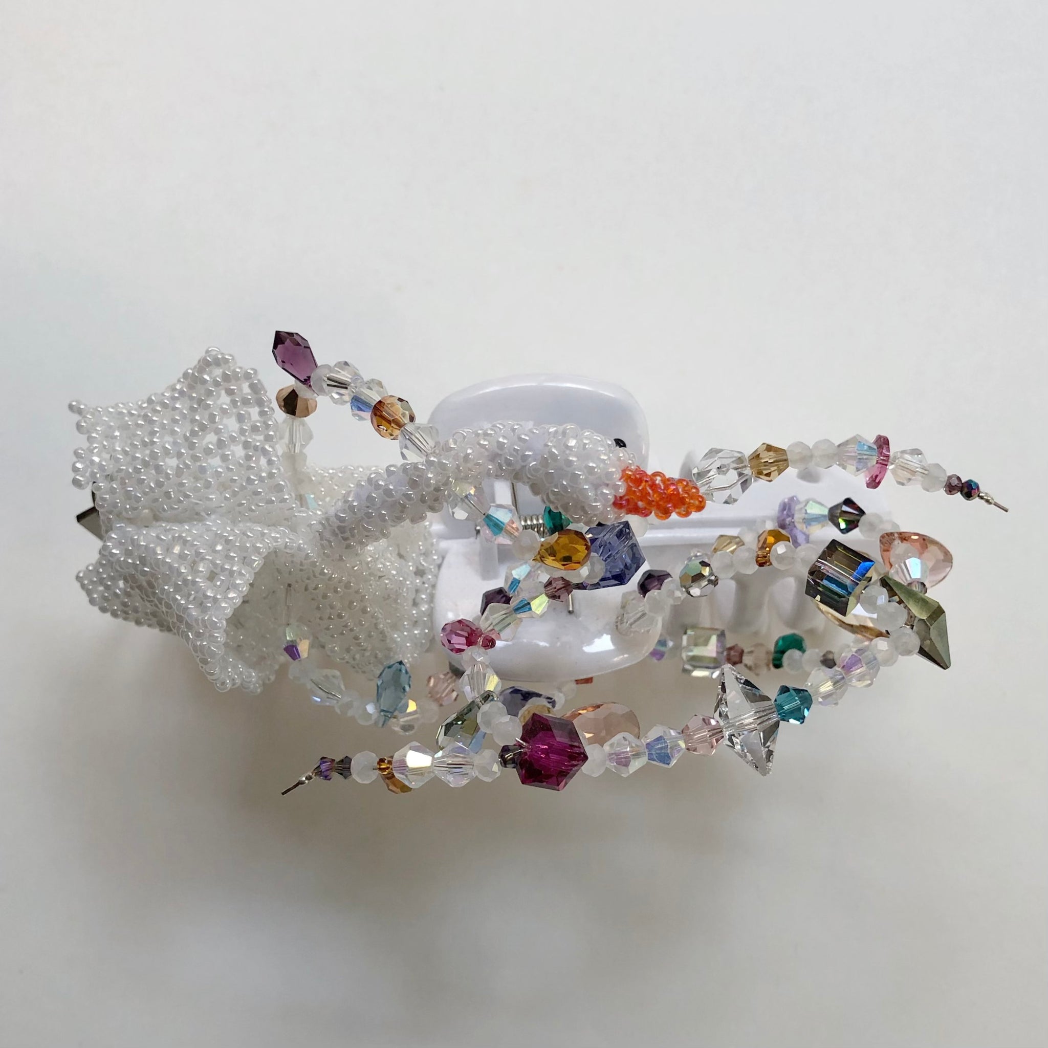 Lou de bètoly Swan hairclip / WHITE