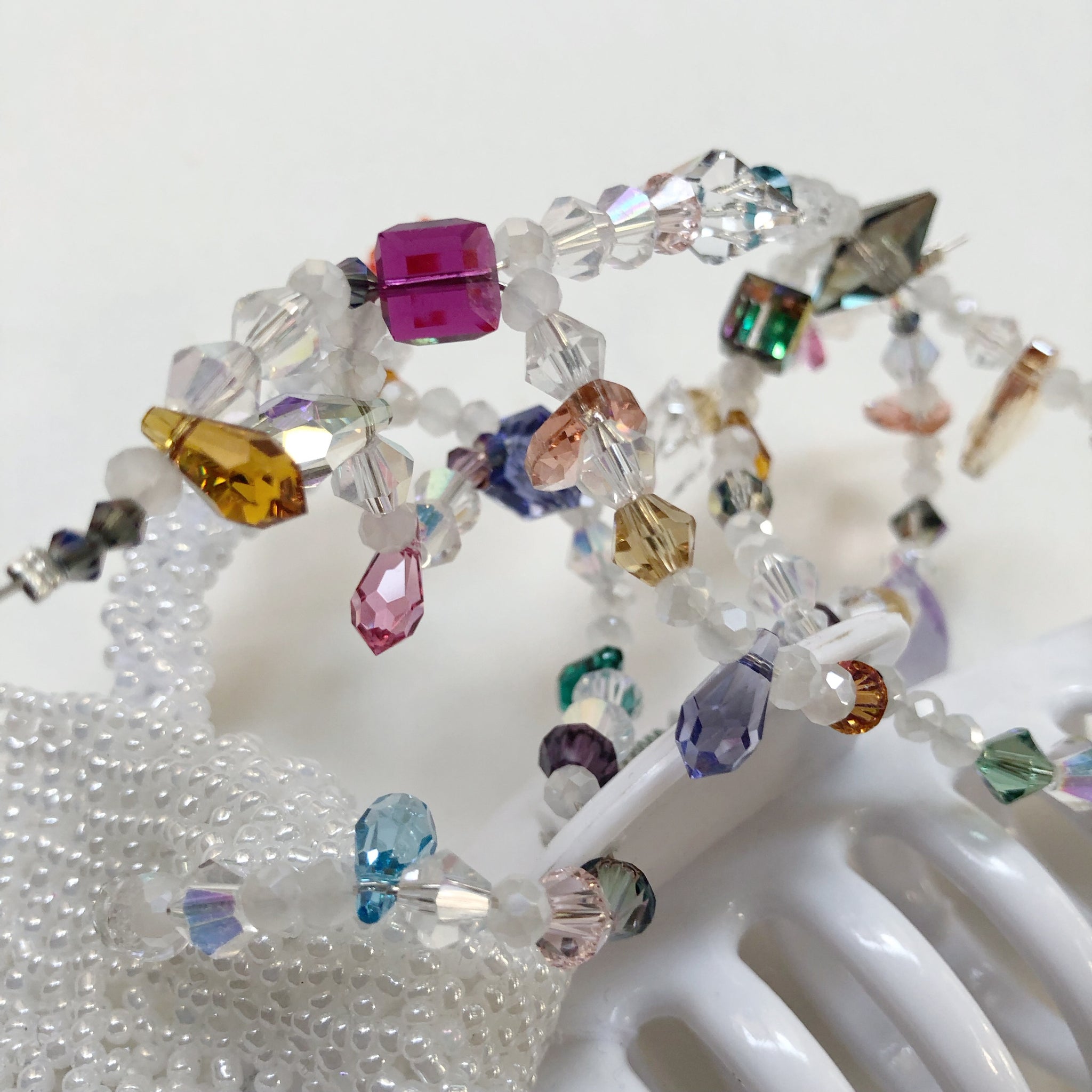 Lou de bètoly Swan hairclip / WHITE