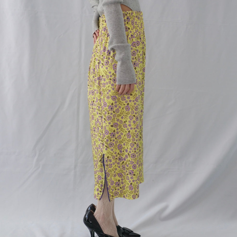 [OLD&VINTAGE] BAUM UND PFERDGARTEN フラワープリントスカート