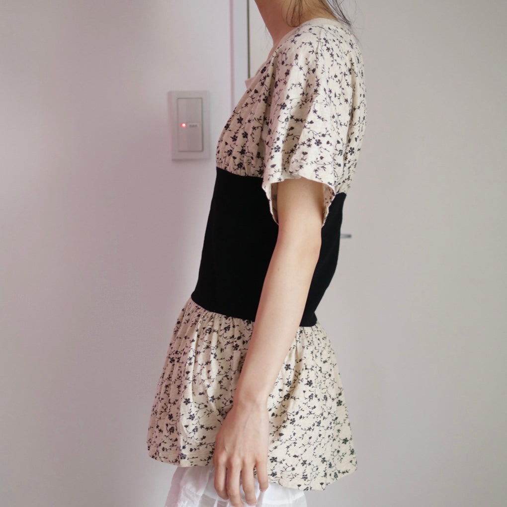 [OLD&VINTAGE] AALTO 小花柄Tシャツ