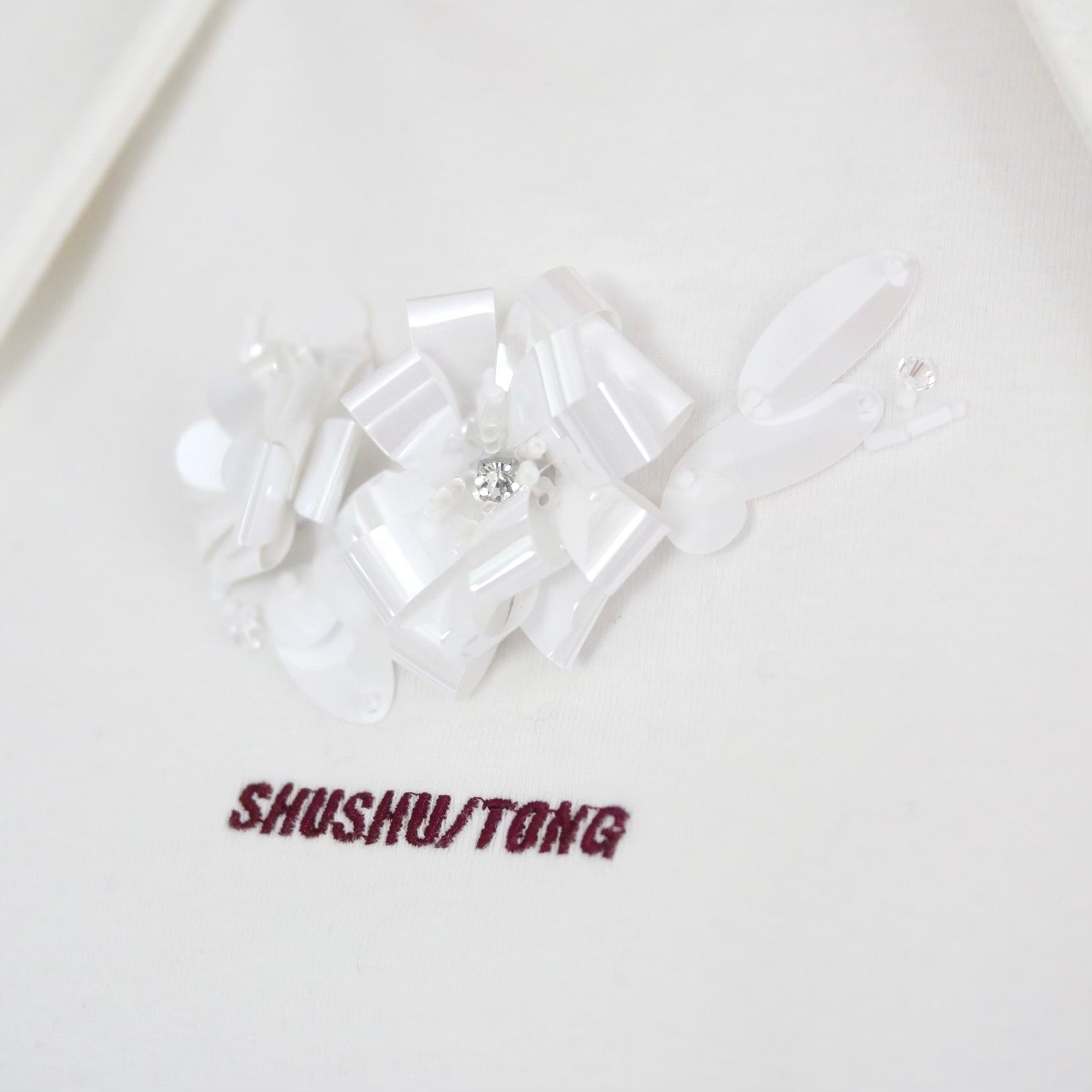 SHUSHU/TONG   Lapel elastic sleeveless top / white