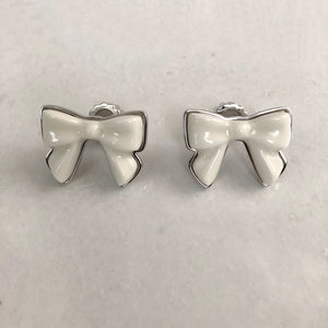 SHUSHU/TONG  Ceramics Bowknot Earring (ピアス) / white