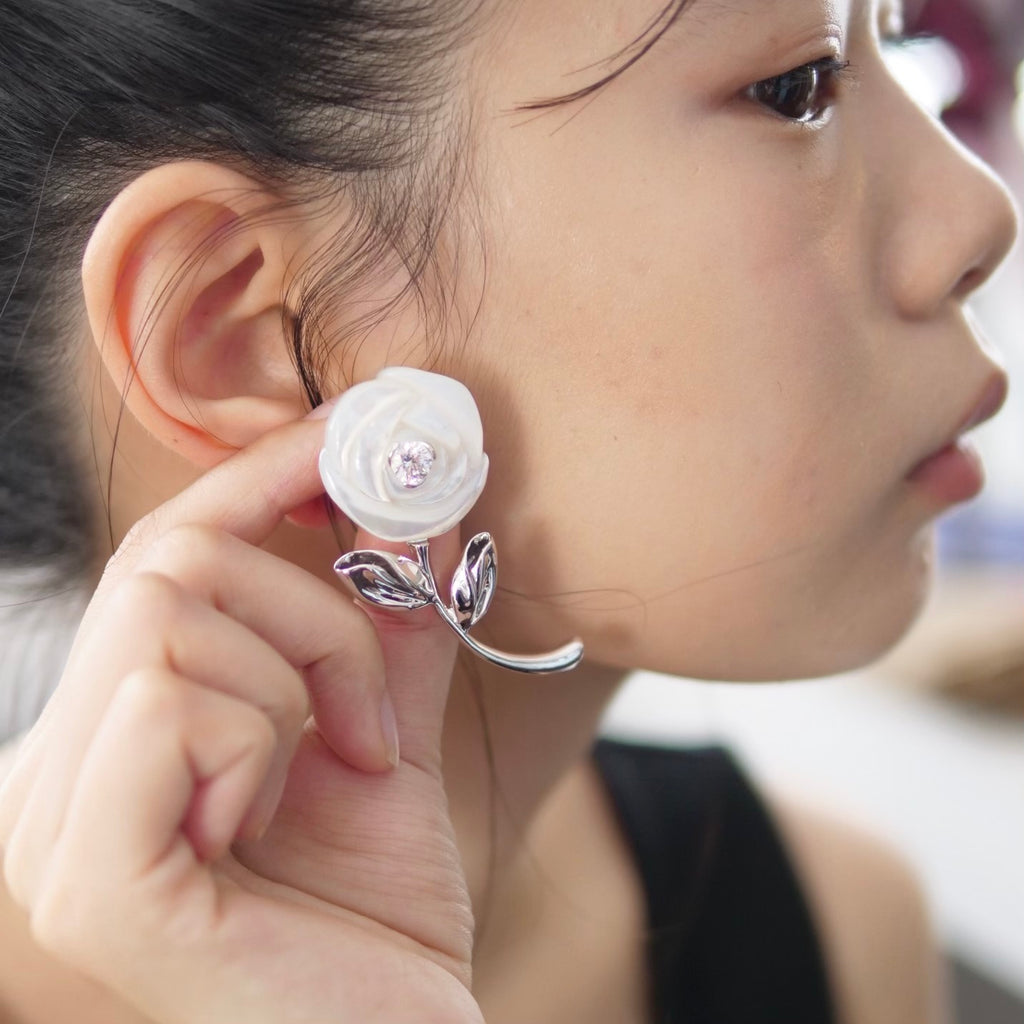 SHUSHU/TONG  Rose Large Earring / Right