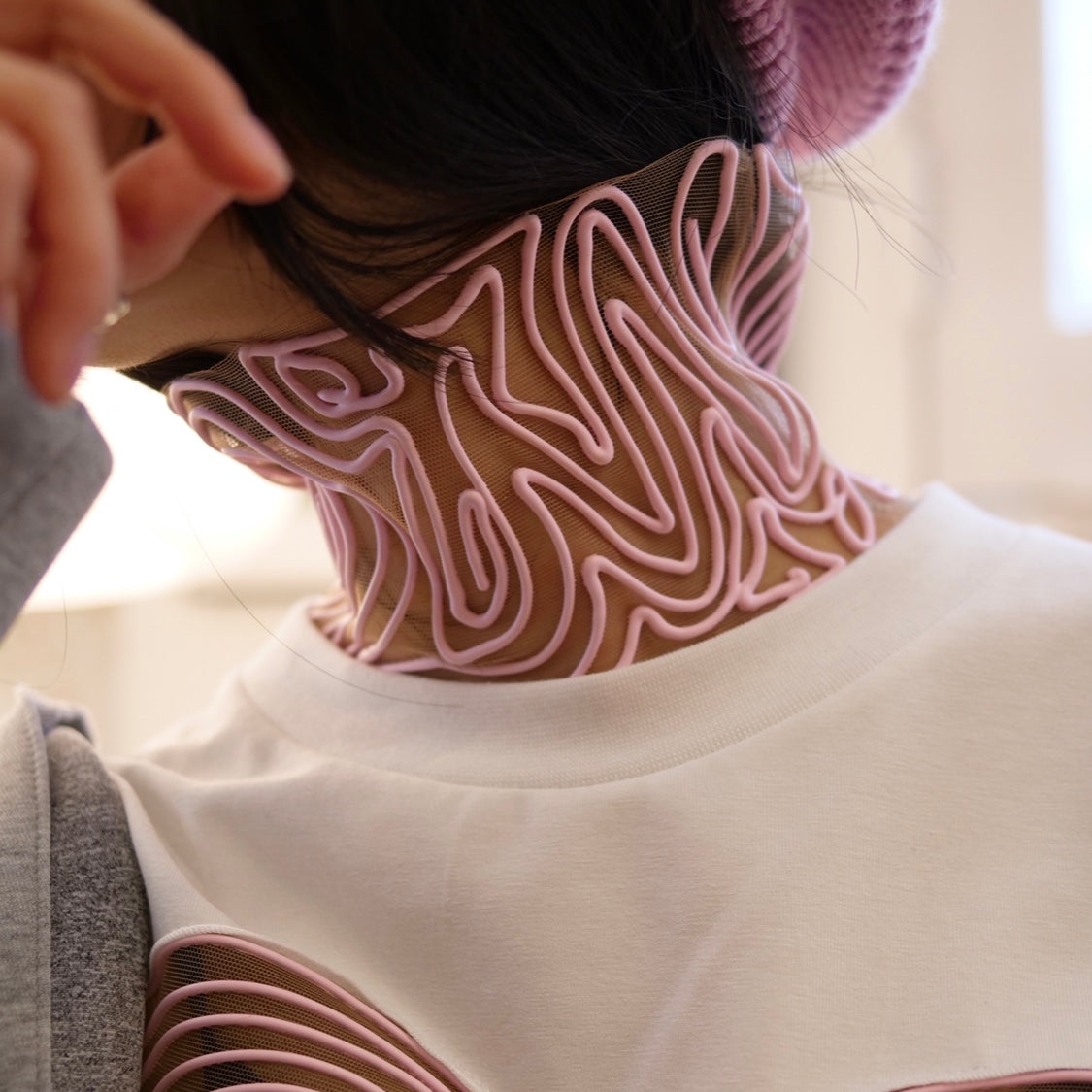 KASIA KUCHARSKA TOPOGRAPHY TURTLENECK (pink/beige)