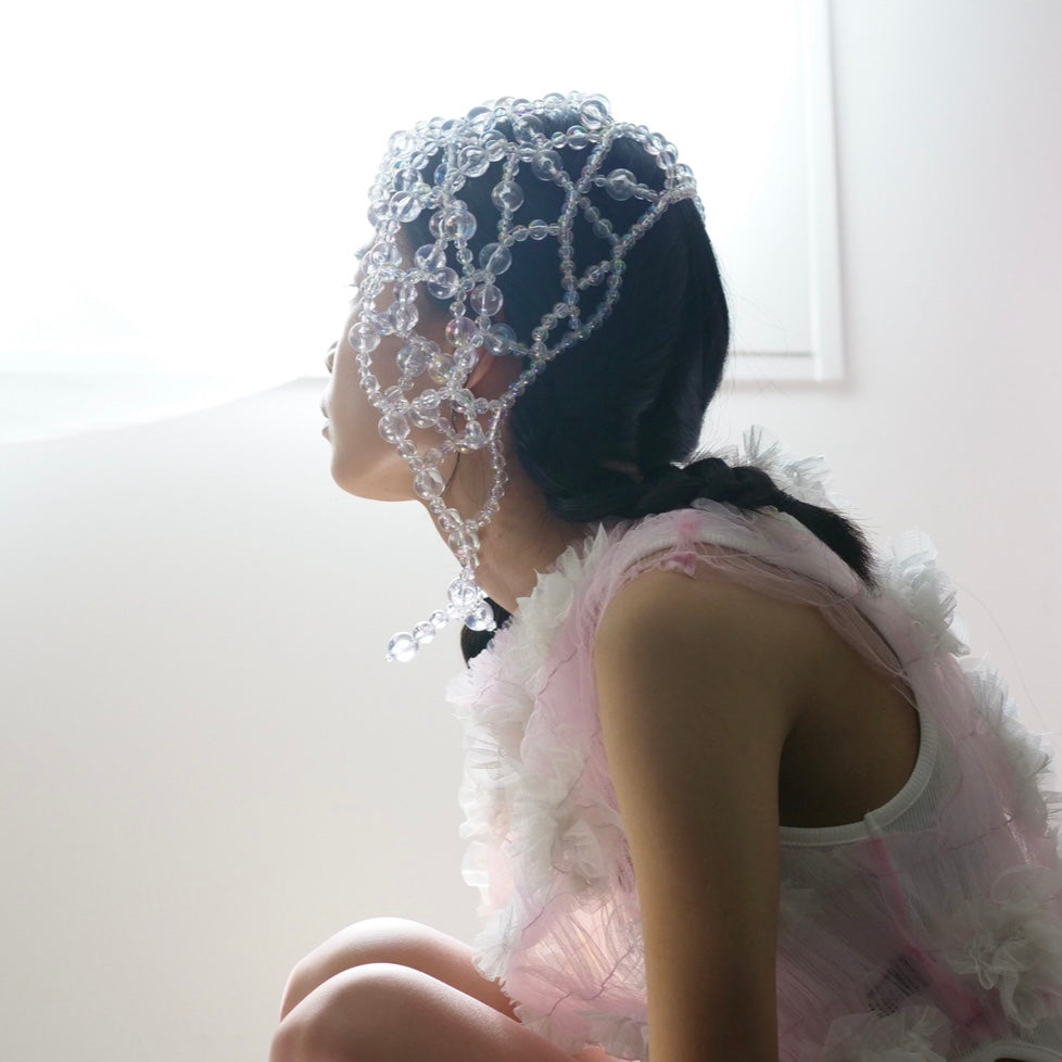 SUSAN FANG　IRIDESCENT BEADED HEADPIECE