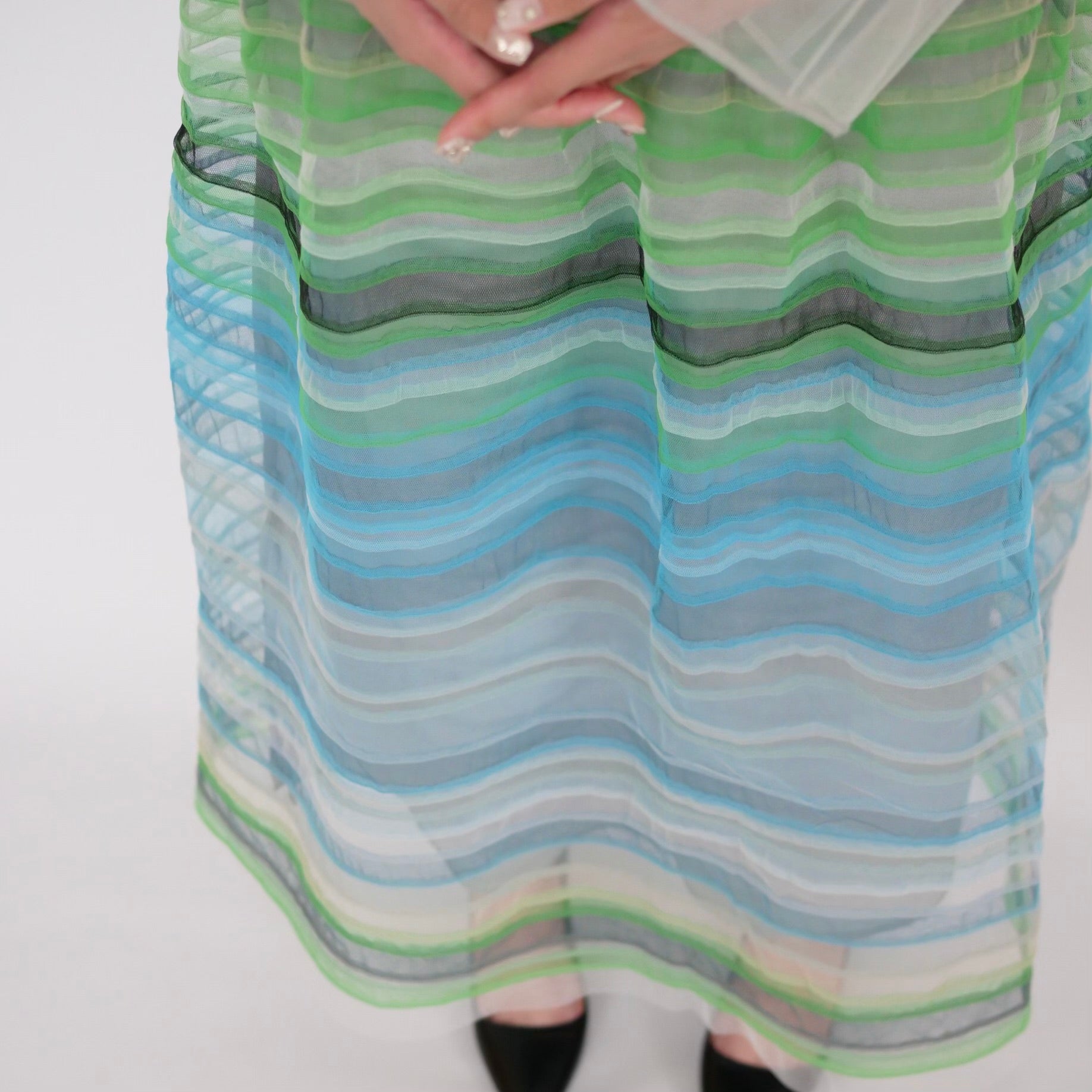 SUSAN FANG　LONG SLEEVE STRIPED SMOCKED DRESS