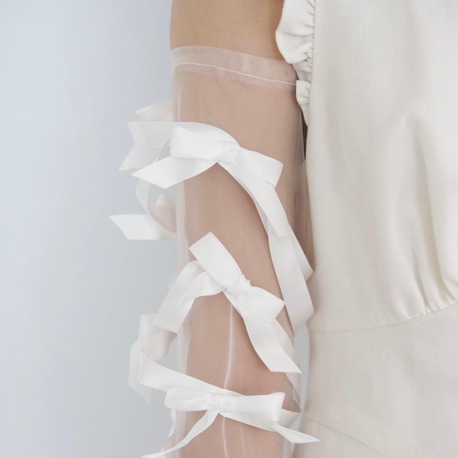 SUSAN FANG　RIBBON BOW GLOVES (WHITE)