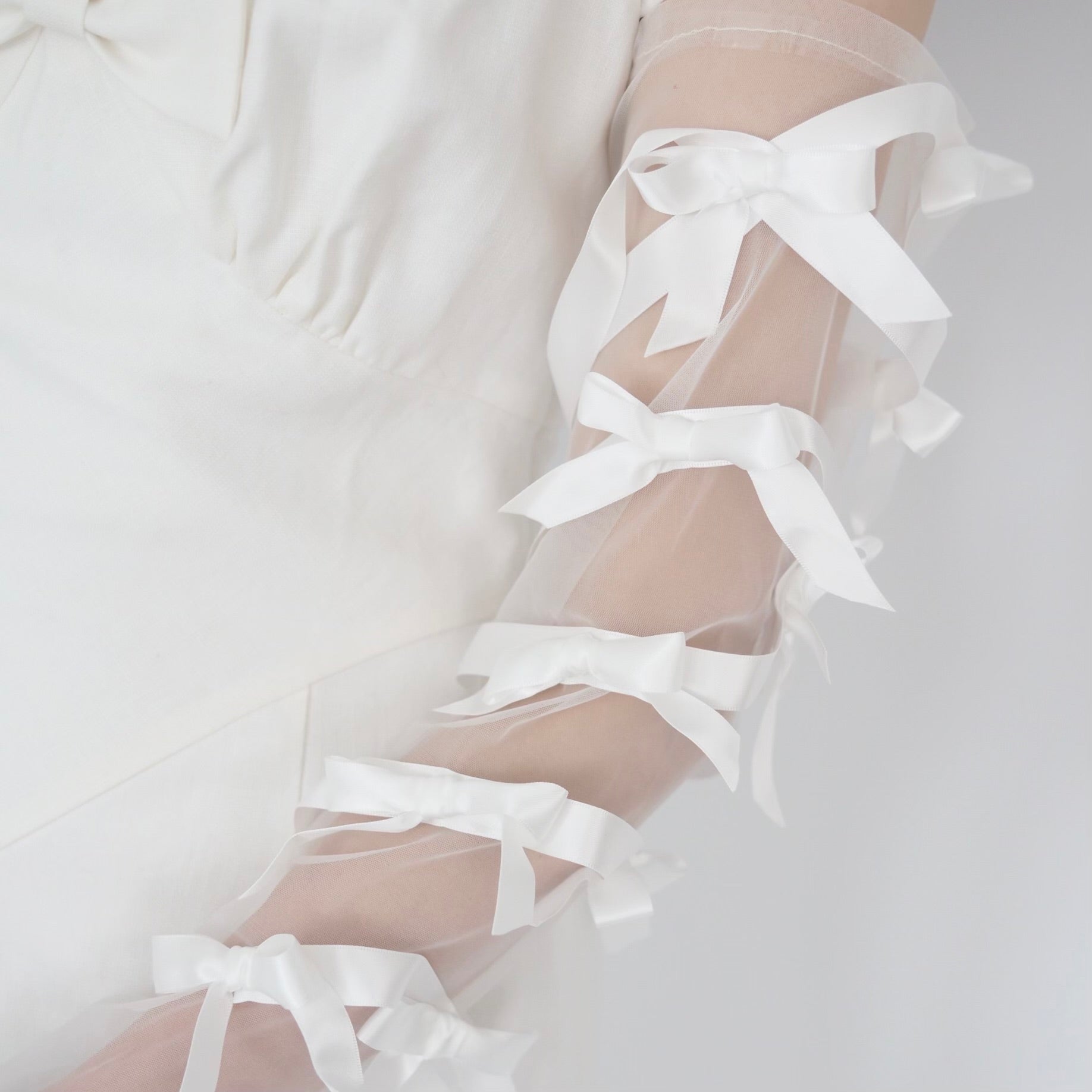 SUSAN FANG　RIBBON BOW GLOVES (WHITE)