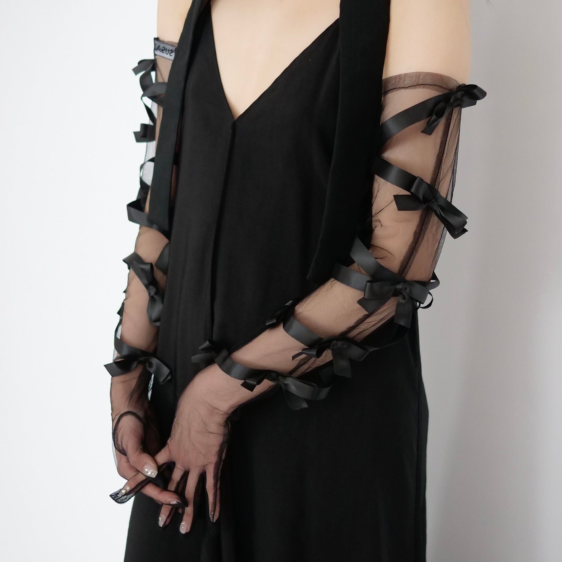 SUSAN FANG　RIBBON BOW GLOVES (BLACK)