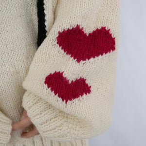 Hand-knitted sweater with coeur-rouge