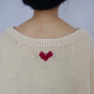 Hand-knitted sweater with coeur-rouge