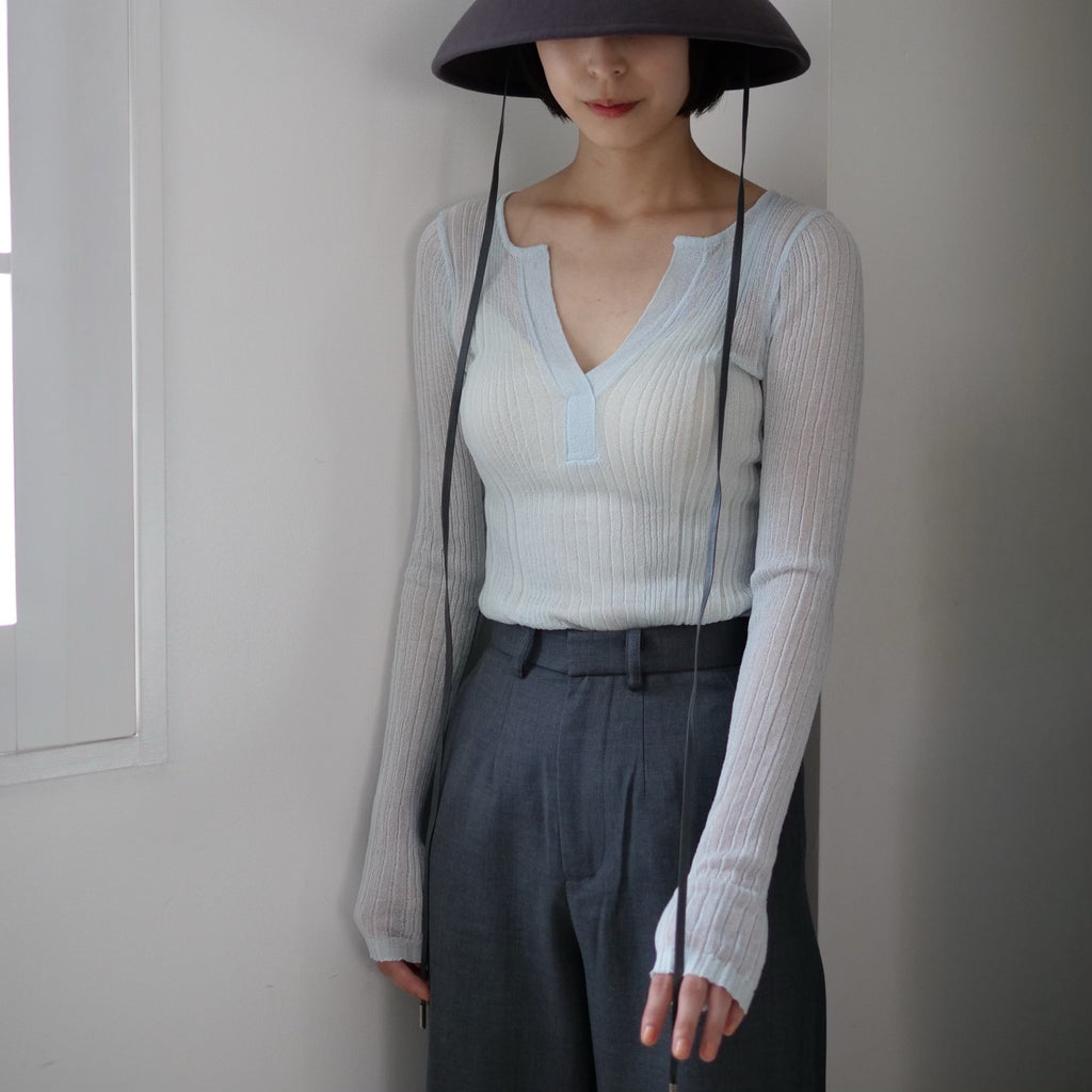 JOHN Light Blue Knit Slash Long Sleeve Top / LIGHT BLUE