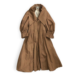 HAENGNAE OMOCHI TRENCH COAT / Beige