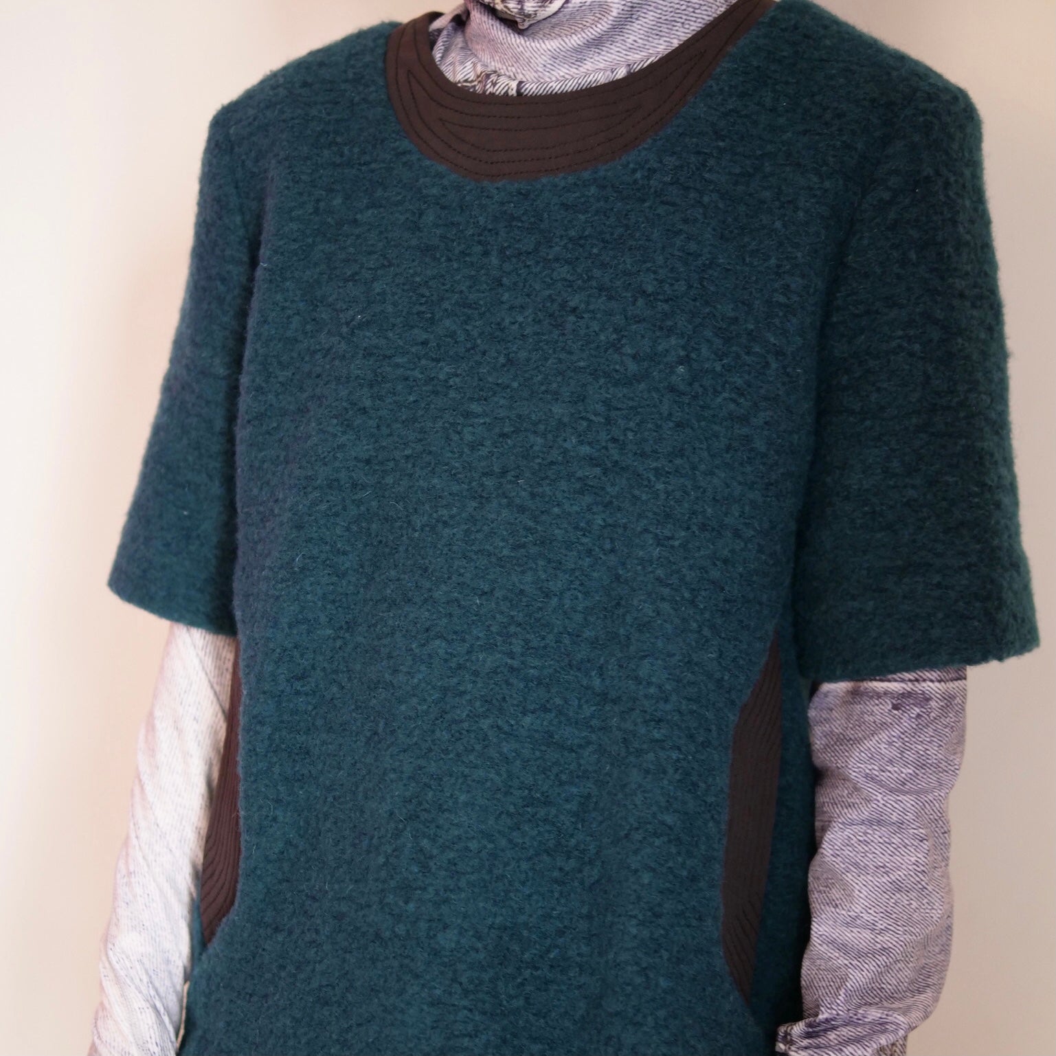 [OLD&VINTAGE] 圧縮ウールBACKジップPULL OVER
