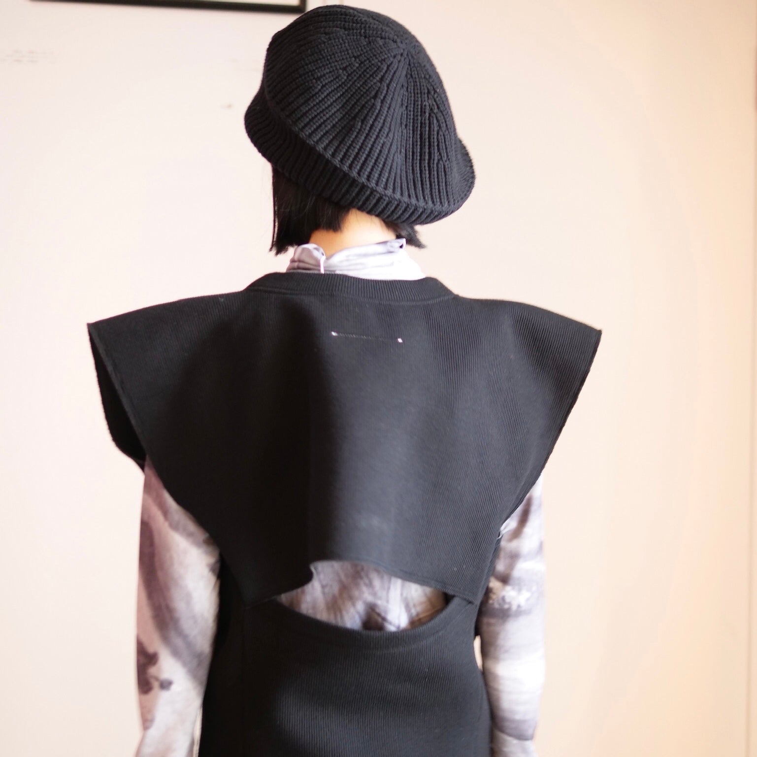 MM6 Maison Margiela ノースリーブトップ