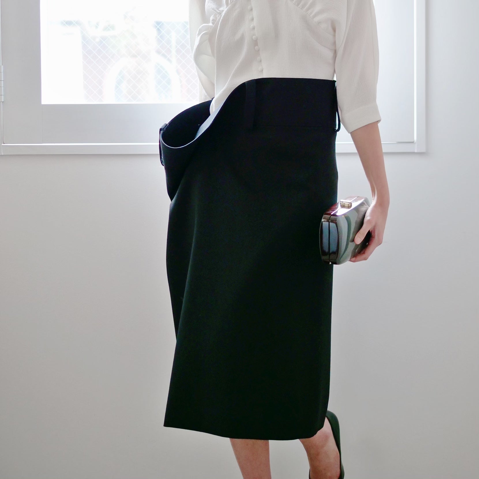 [OLD&VINTAGE] BALENCIAGA asymmetryスカート　BLACK