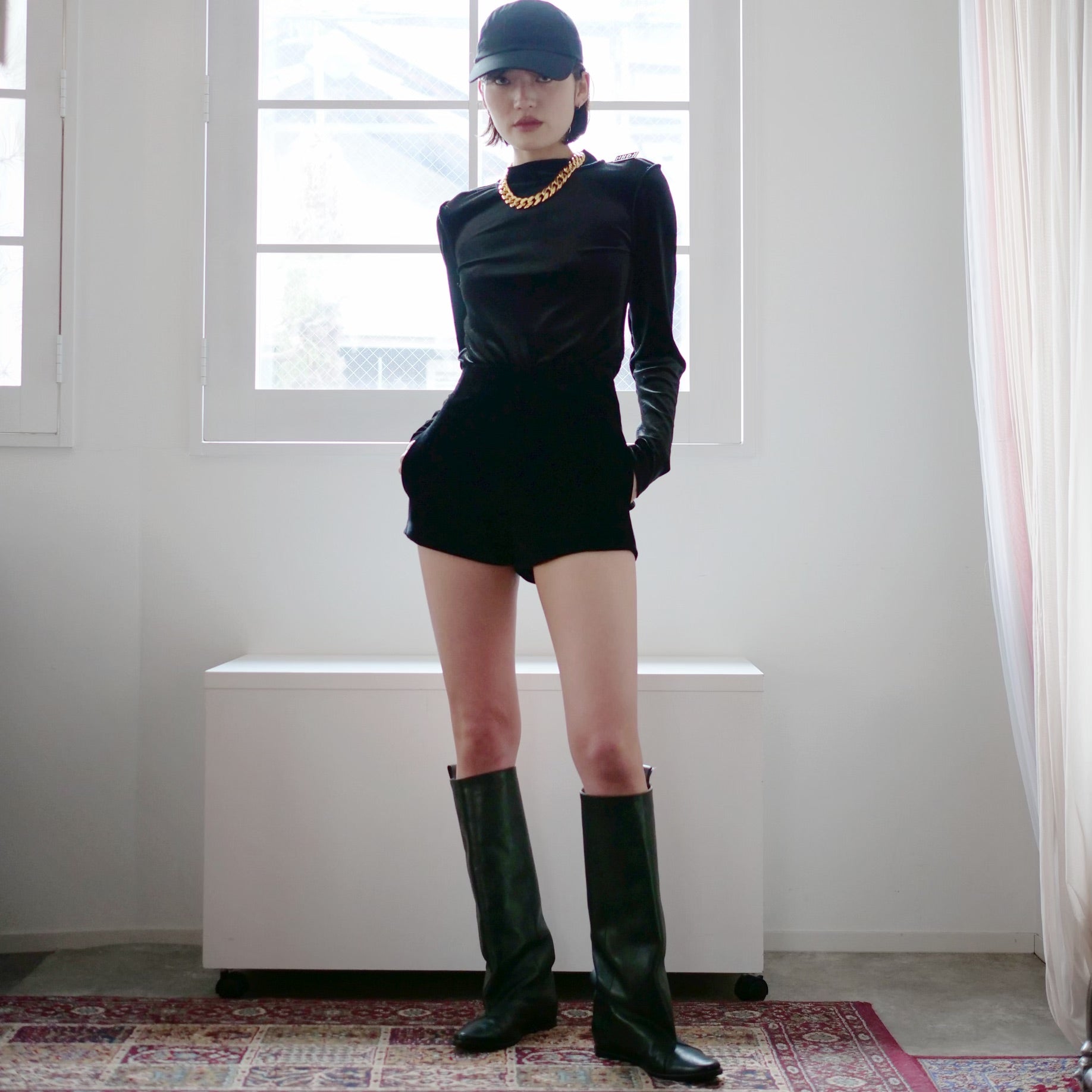 MADROMY 　Velor Short Pants